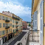 Port De 3 Confort And Design Apartamento